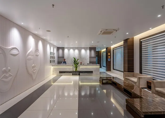 Econest Hotel Tarapith