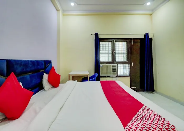 Hotel O Ronak Hotel Greater Noida