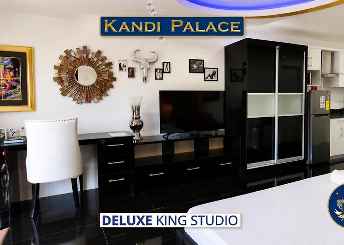 Kandi Palace Angeles