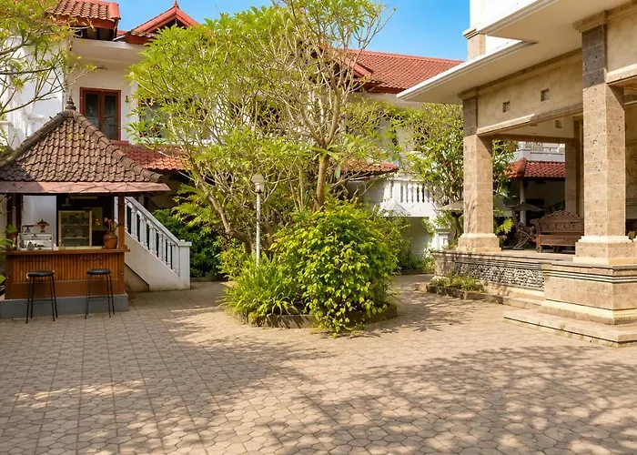Nakula Familiar Inn Denpasar 