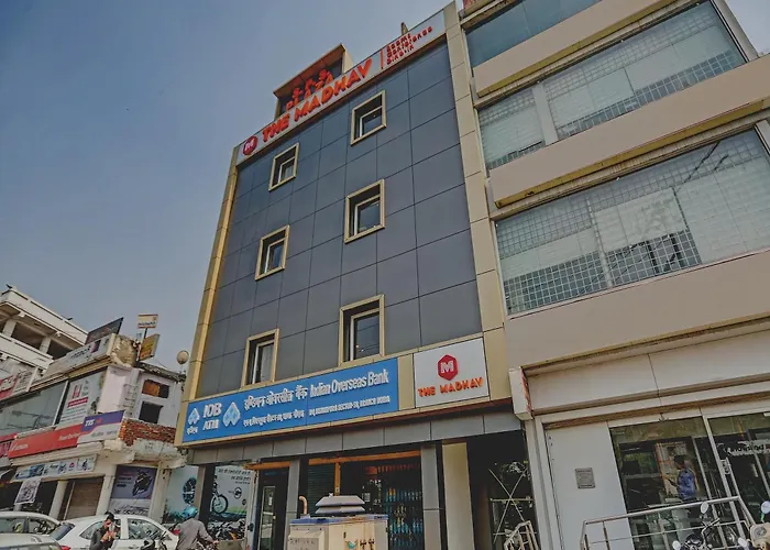 Super Townhouse The Madhav Sector 58 Noida Near Iskcon Temple Noida Hotel