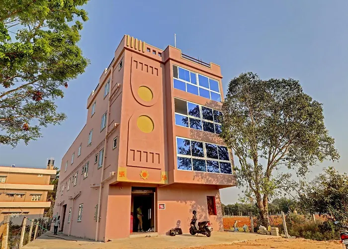 Spot On 78782 Hotel Om Classic Sarjapur