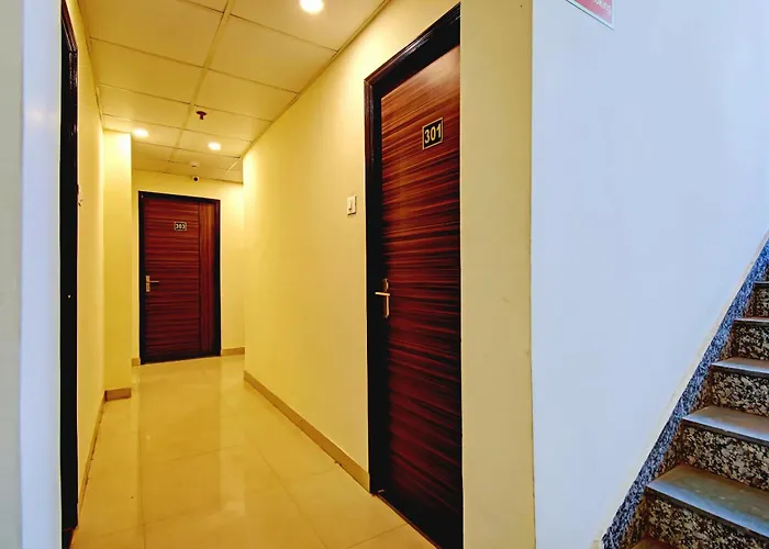 Hotel O Majestic Inn Kolkata