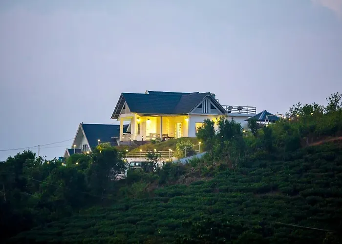 White Stone Vagamon Hilltop Cottage By Voye Homes