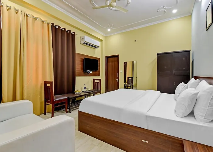 Hotel O Shri Ganesh Jaipur