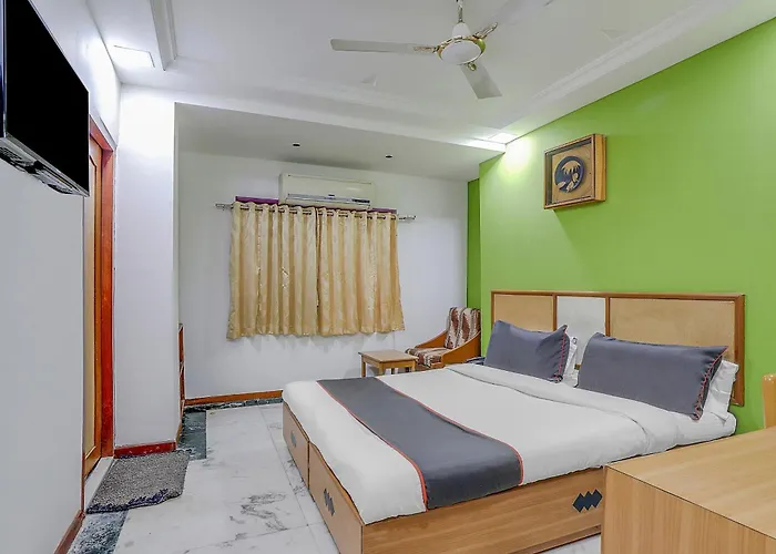 Hotel O Mamta Vadodara