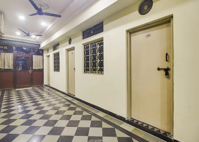Hotel O Sri Gopi Mini Guest House Hyderabad