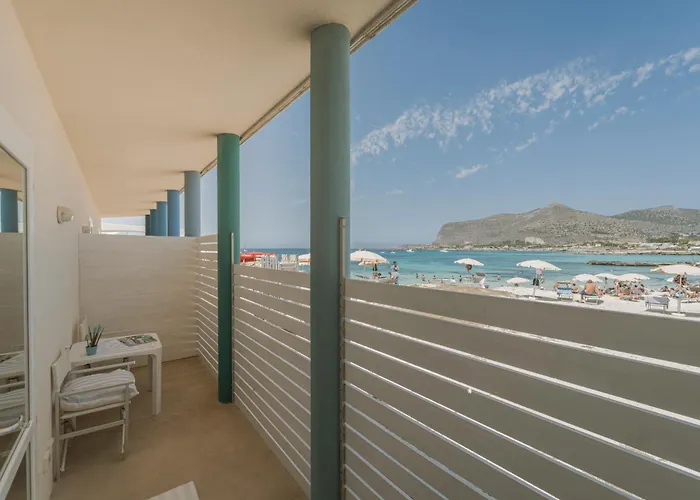 Stabilimento Lido Burrone Bed & Breakfast Favignana