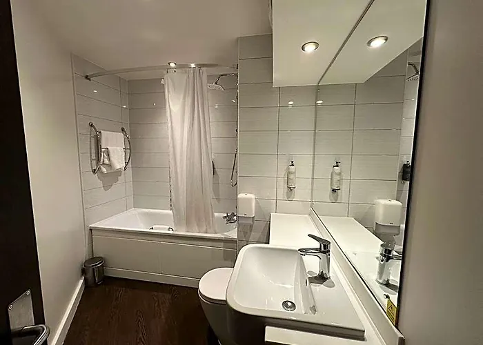 Premier Inn London Canary Wharf