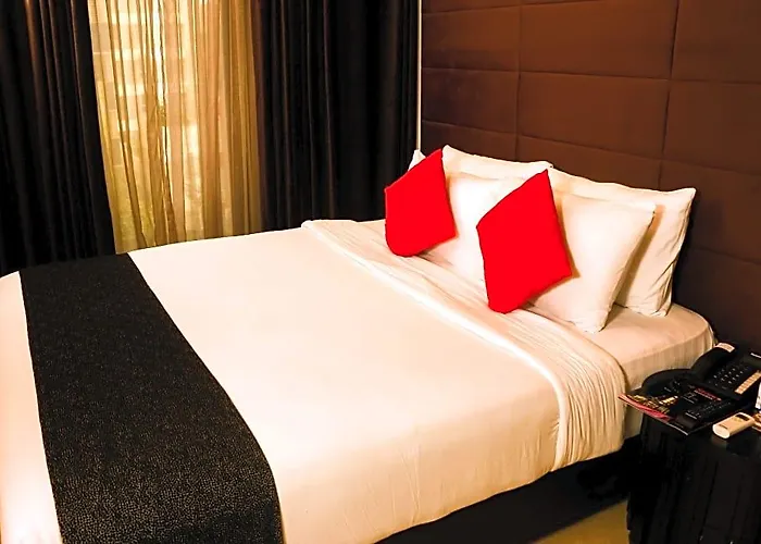 Monsoon Inn Dhaka