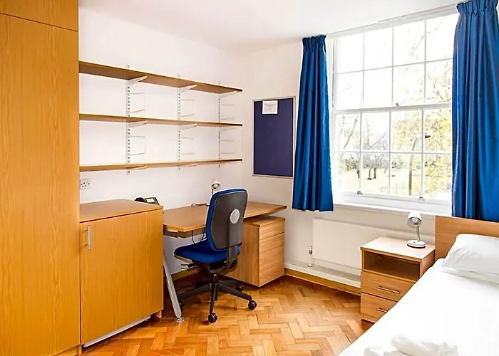 Goodenough College - University Residence London
