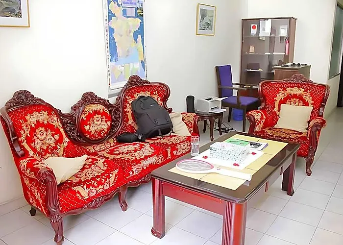 White House Bed And Breakfast Dhaka