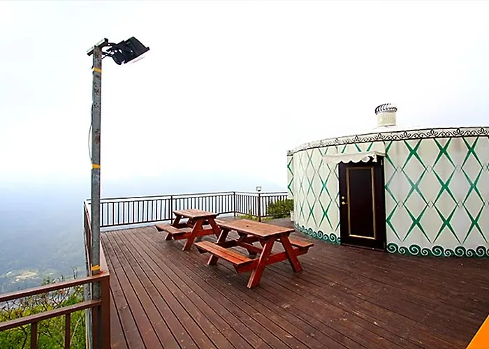 Yurt In Mountains Hotel Nantou