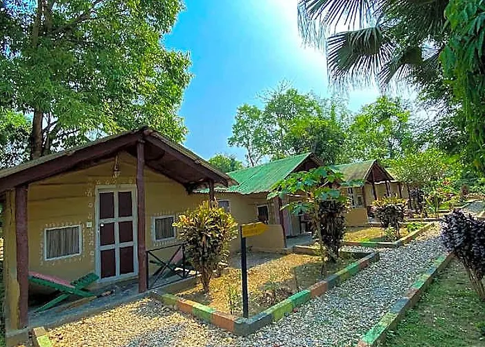 Nature Safari Camp Chitwan