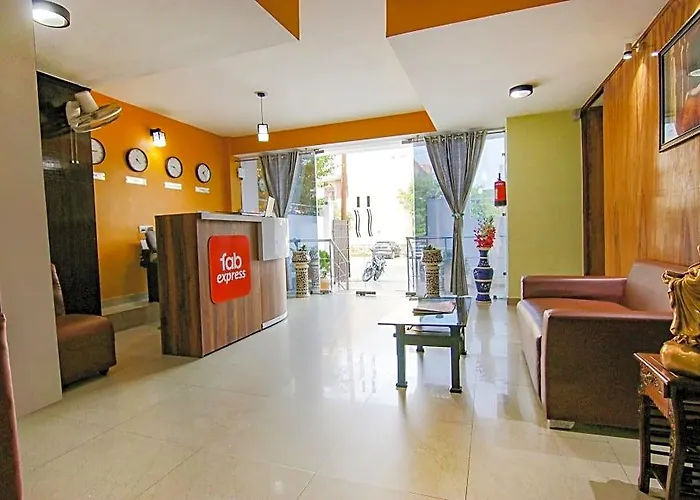 Fabexpress Rumaisa Residency Noida