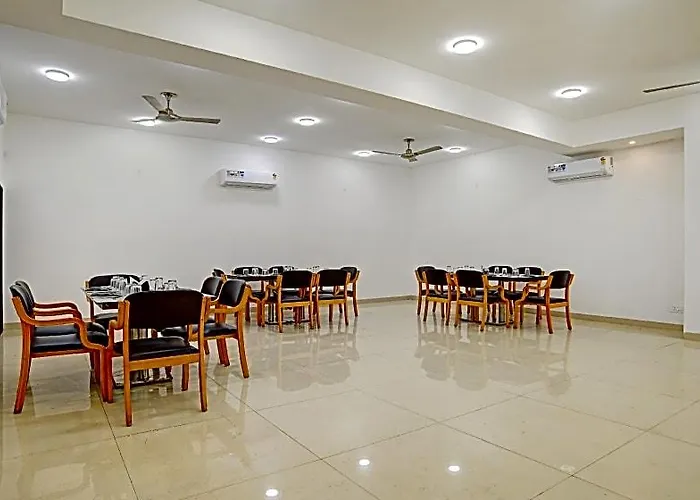 Treebo Trend Plumn Inn Indore