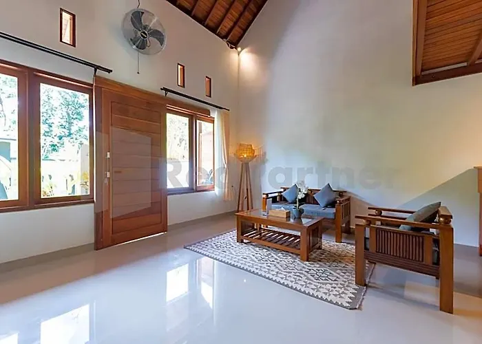 Brisk Homestay Uluwatu Redpartner