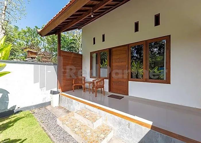 Brisk Homestay Uluwatu Redpartner