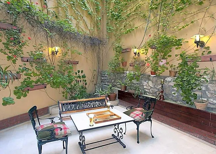 Erguvan Hotel Istambul