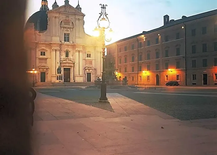 Hotel Pellegrino E Pace Loreto