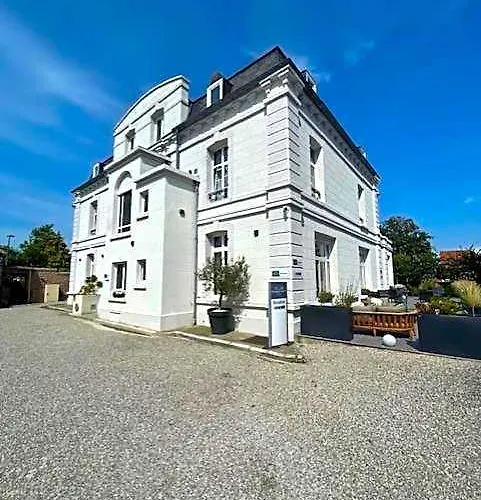 Hotel Echappee En Baie - Chambres Climatisees -Parking Prive Gratuit Dont Forfaits Bornes Electriques Reservable Saint-Valéry-sur-Somme