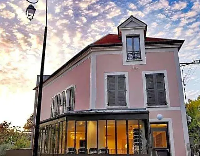 Pavillon Hugo - Maison Etape Nemours