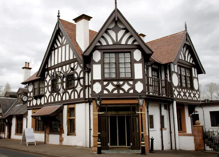 The Popinjay Hotel Larkhall 