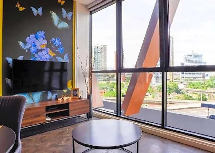 Scarletz Suites Klcc By Kliq Kuala Lumpur