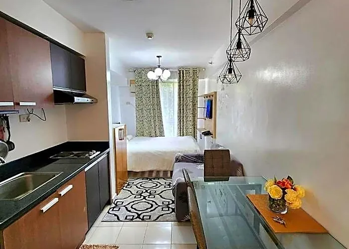 Northpoint Condo Free Airport Pick Up For 3 Nights Stay Or More Davao