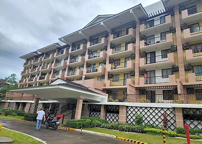 Northpoint Condo Free Airport Pick Up For 3 Nights Stay Or More Davao