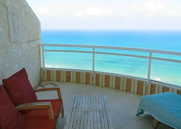 Nitza Seaview Apartments Netanya