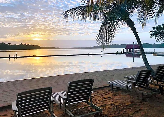 Overbridge River Resort Paramaribo