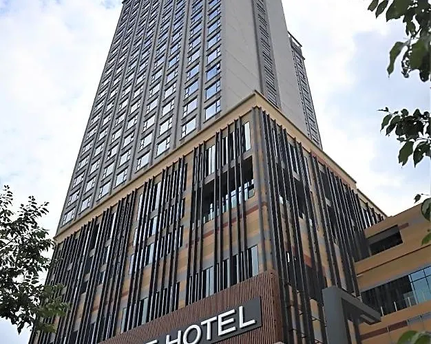 Ksl Esplanade Hotel With Hot Spring Klang