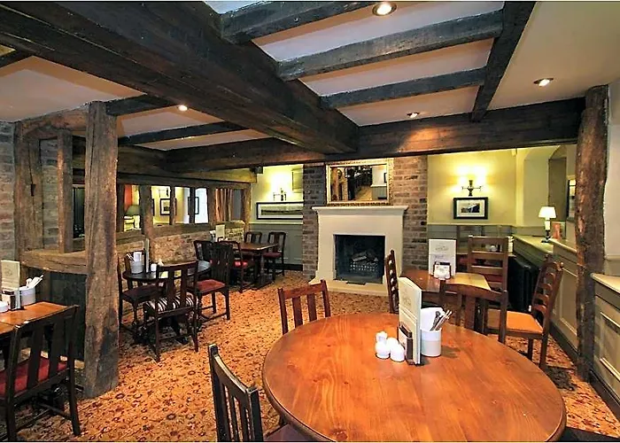 Premier Inn Premier Inn Huddersfield North