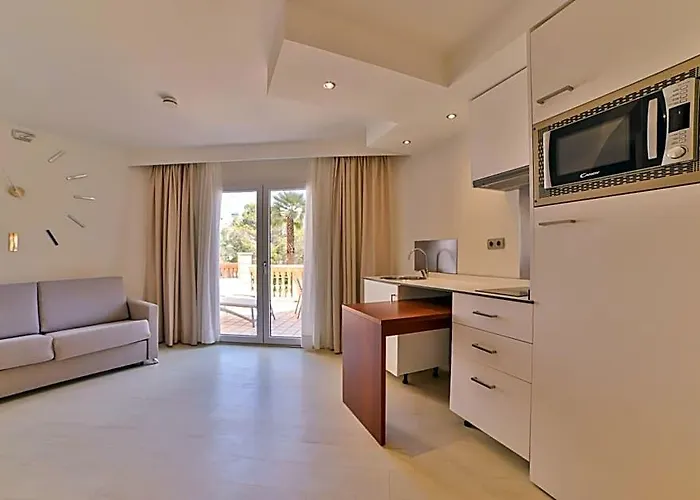 Apartamentos Azul Playa Fenalitx 