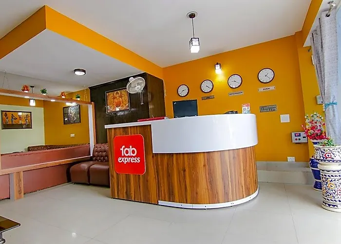 Fabexpress Rumaisa Residency Noida