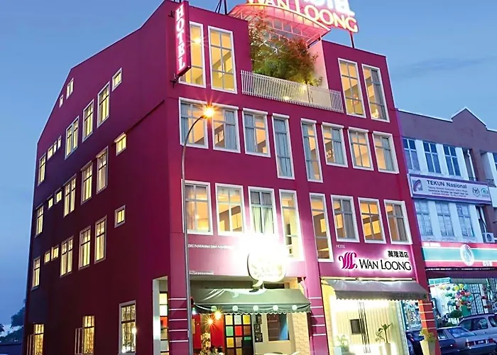 Wan Loong Hotel Pontian Kecil