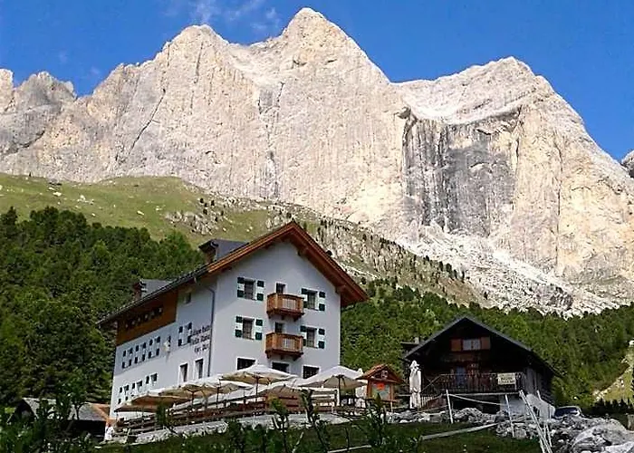 Rifugio Stella Alpina Spiz Piaz Per Escursionisti Hotel Pozza di Fassa