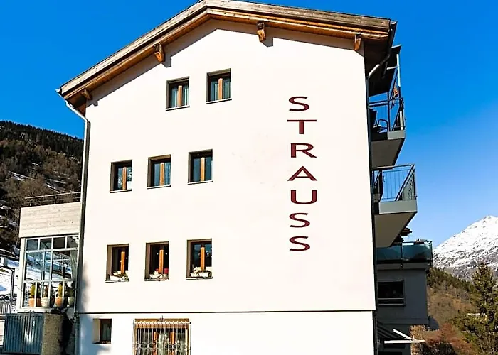 Kulinarik & Geniesser Hotel Strauss Fiesch