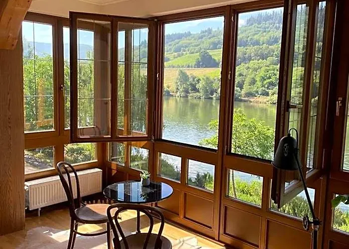 Boutique Guesthouse Das WOHLGEMUTH HEIM Mosel Weingut Zell