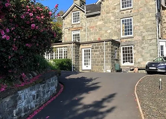 Bryn Mair Gardens Bed & Breakfast Dolgellau