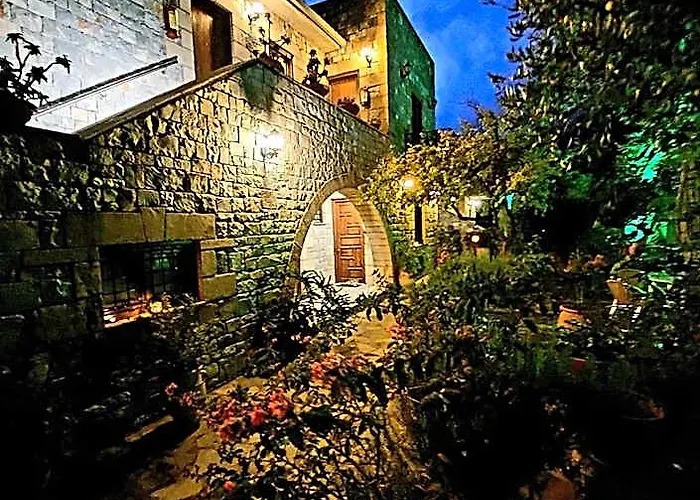 Vardia Hotel Kardamyli