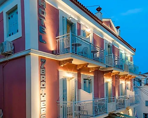 7 Brothers Hotel Poros Town