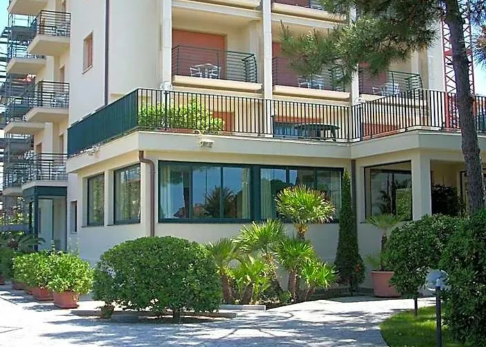 Hotel Paris Lido di Camaiore