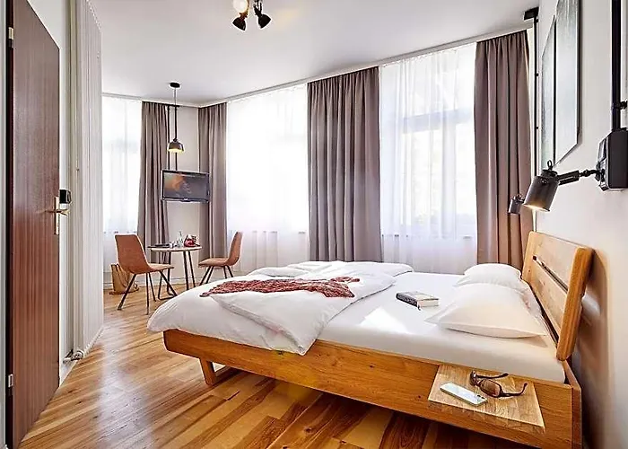 Hotel Am Chlodwigplatz Keulen
