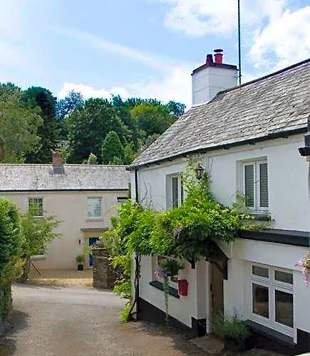 Hunters Lodge Inn Totnes