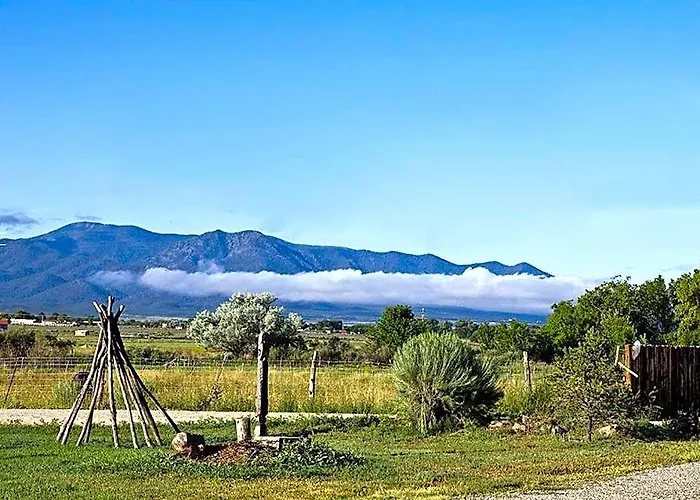 Casa Gallina - An Artisan Inn Taos