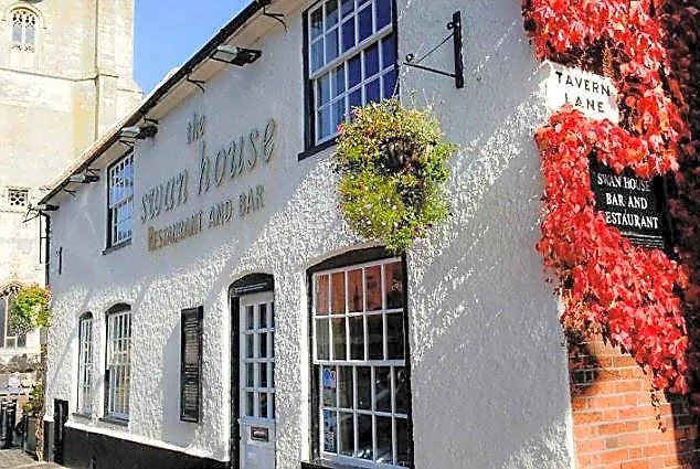 Swan House Hotel Beccles