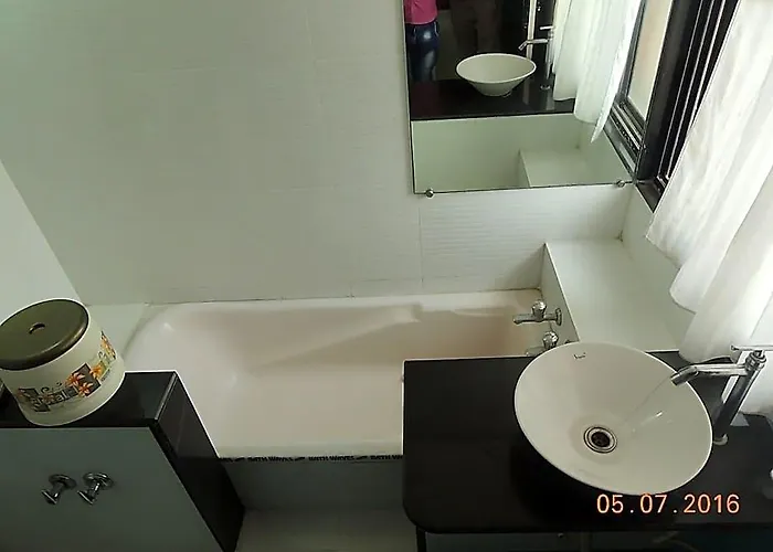 Hotel Vasundhra Gandhinagar