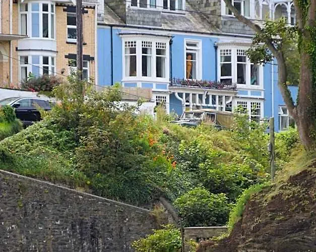 Newberry Beach Lodge Combe Martin